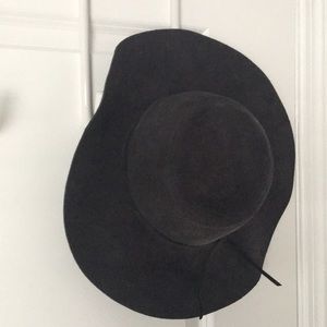 Black felt hat